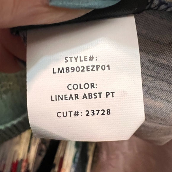 Liverpool Los Angeles Abstract‎ Print Camp Shirt in Linear Abst Prnt Sz S NWT - Picture 13 of 13